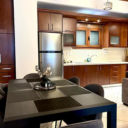 Apartment Dirfys House *