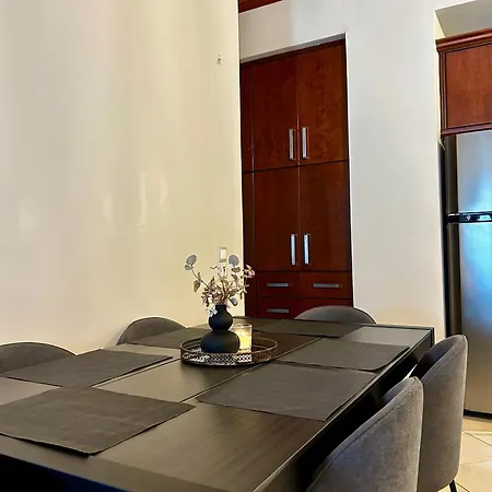 בית נופש Dirfys House *